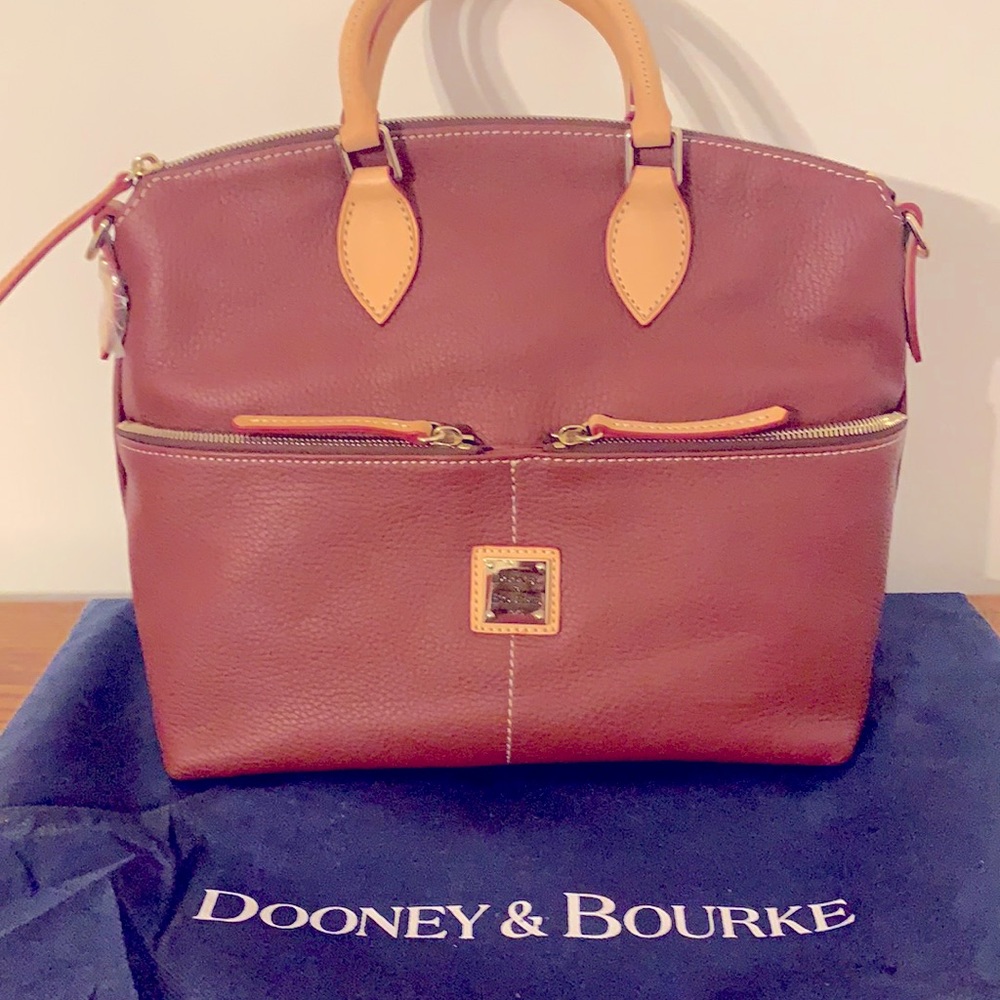 Dooney & Bourke Handbag